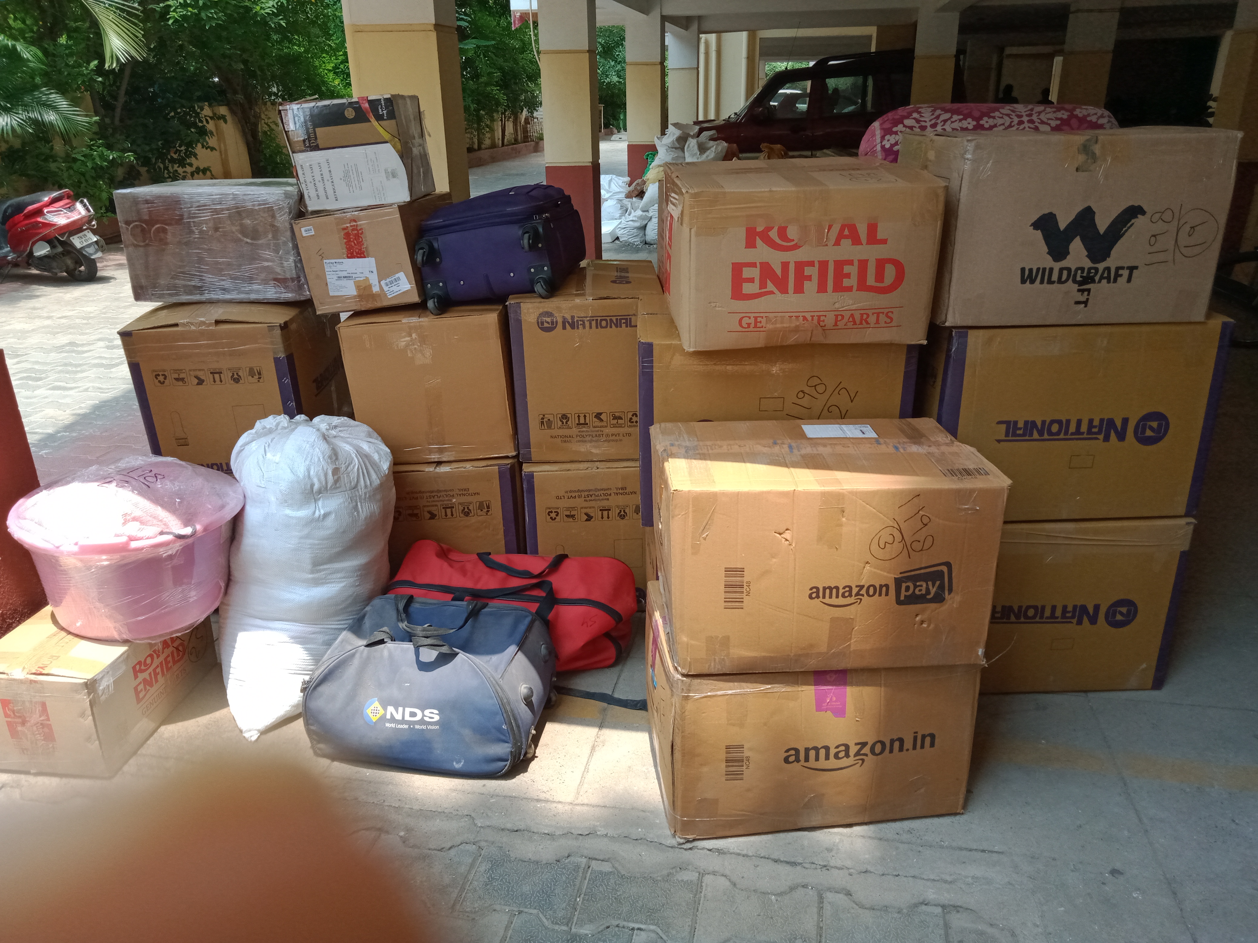 DHL Packers and Movers Krishnagiri 8708198318 - House Shifting, Bike Transportation Parcel Courier Service